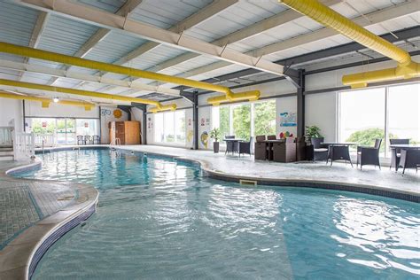 parkdean resorts wemyss bay holiday park pool pictures reviews
