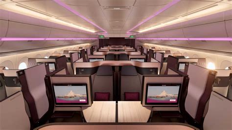 qatar airways double bed qsuites  coming   routes conde