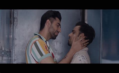 Jitendra Kumar Ayushmann Khurrana Gay Scene In Shubh Mangal Zyada