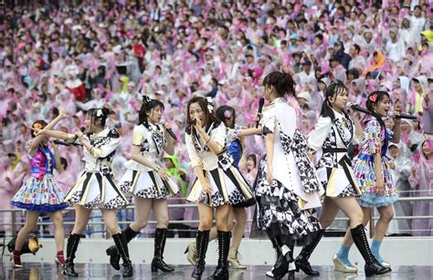 akb48 rebounds from saw assault to crown new queen bee the japan times