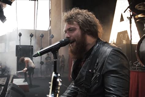 asking alexandria document road life in moving on video