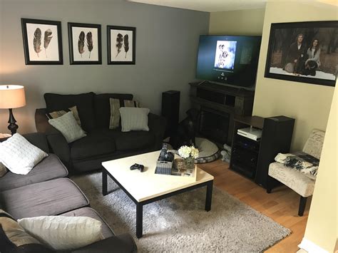 awkward nook living room budget setup hometheater