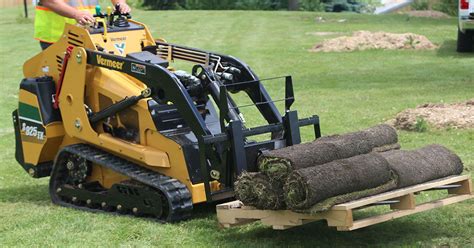 stx skid loader landscaping tree care equipment