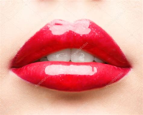 Blowjob Red Lips Close Up – Telegraph