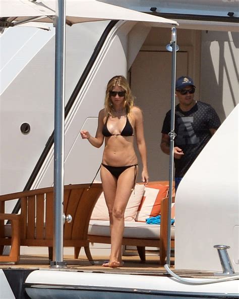 gwyneth paltrow bikini the fappening 2014 2020 celebrity photo leaks