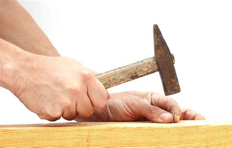 brilliant home hack hammer  nail  smashing  thumb money talks news