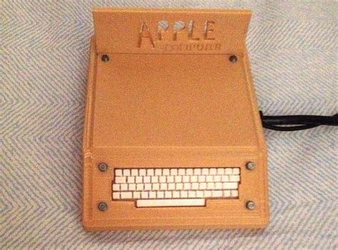 mini apple  replica celebrates  computer  started   cult  mac
