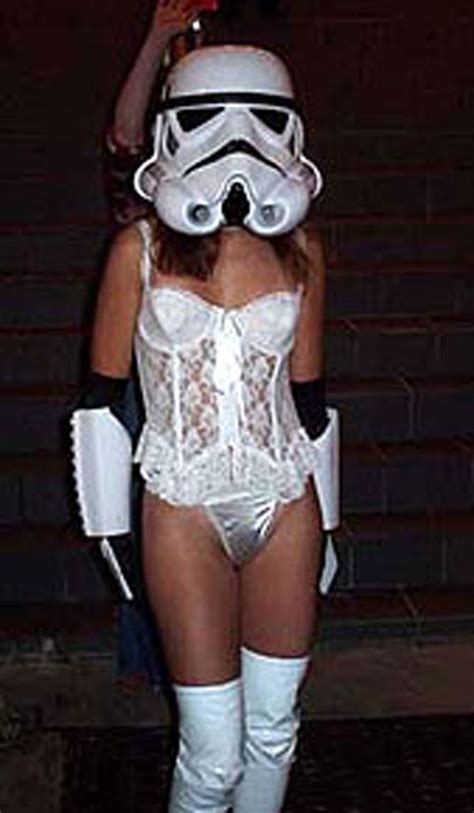 Stormtrooper Is A Hot Chick Funnymadworld