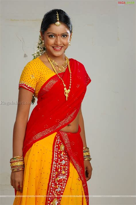 navel thoppul low hip show in saree page 16 xossip