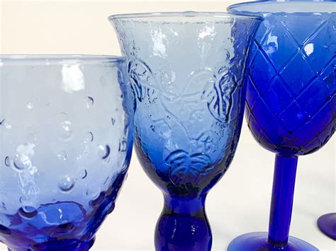 2nd Time Around Vintage Set 6 Blue Water Goblets Large Glasses Unique
