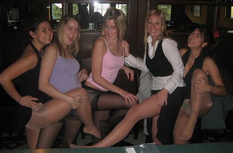 1912888140  In Gallery Amateur Teens In Nylons Picture