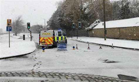 uk snow a15 crash leaves 3 dead in baston lincolnshire