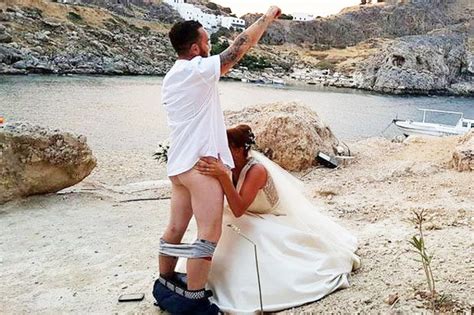 Wedding Sex Act Picture Cheeky Brit Couple S Snap Causes