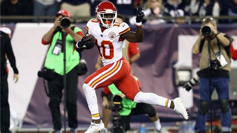 chiefs tyreek hill could be punished by nfl for his peace