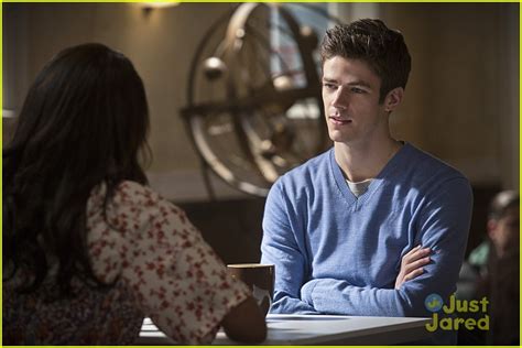 Barry Has A Hot Date On Tonight S The Flash Photo 770330 Photo