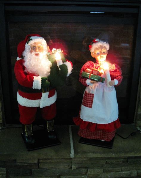 large  animated santa   claus set   holiday creations