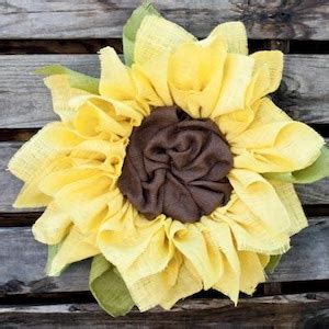 easy  attractive sunflower dollar store diy home