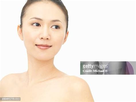 女性 顔 日本人 正面 ストックフォトと画像 Getty Images