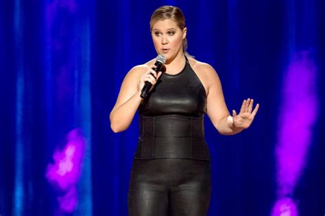 Amy Schumer Bio Age Sister Movies Tour Show Stand Up