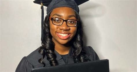 14 Year Old Girl Get Her Masters Degree When She Graduates College