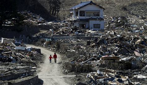 japan tsunami 5 years on shows fukushima s slow road to recovery