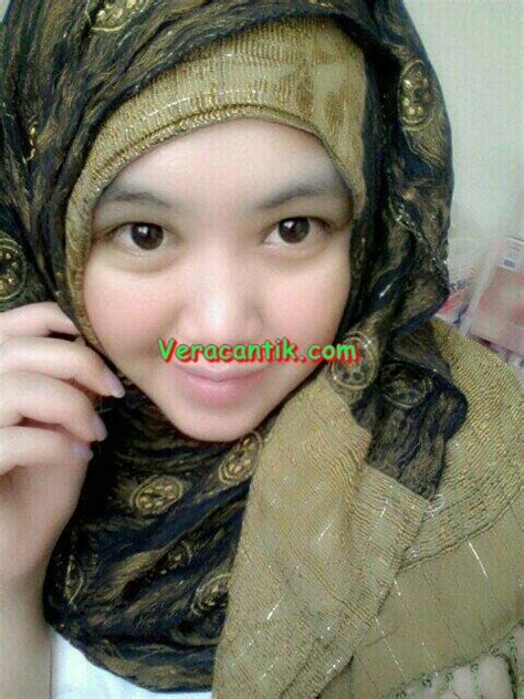 Booking Gadis Berjilbab Cantik Buah Dada Super Montok