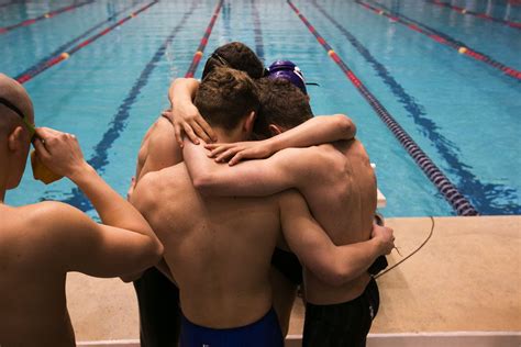 making  splash boys swim  dive championships  seattle times