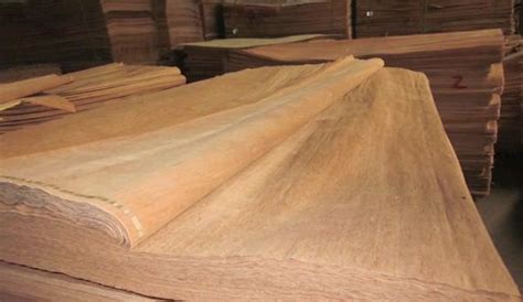surface comparison laminate  veneer  solid wood