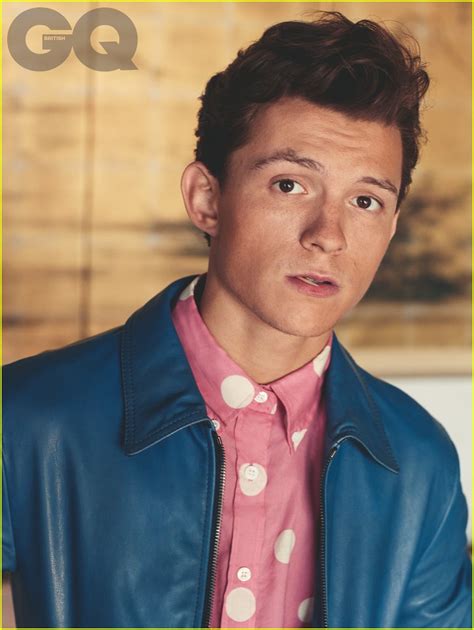 spider man s tom holland flaunts ripped abs for british gq photo