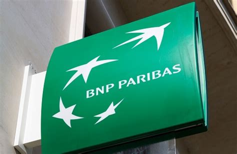 bnp paribas hires lloyds securitization banker