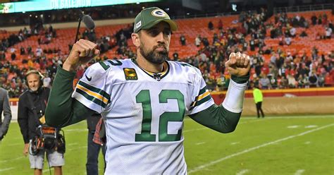 Aaron Rodgers Says Green Bay Packers Can Bluff Their Way