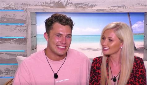 love island s amber makes brutal dig at curtis over his surprising sex