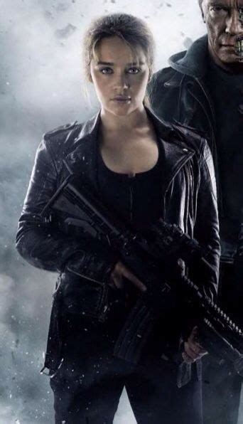 Emilia Clarke As Sarah Connor In Terminator Genesys Emilia Clarke