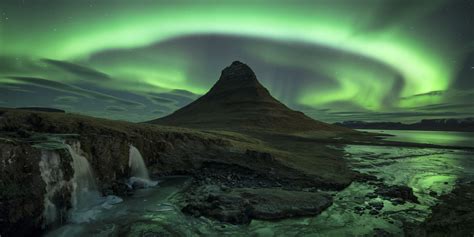 11 photos of mount kirkjufell will convince you to fly to iceland huffpost