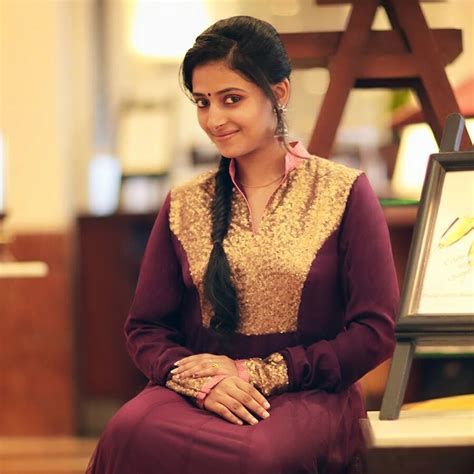 anu sithara cute pictures and hd wallpapers