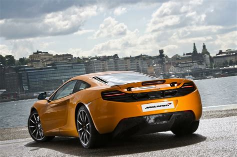 mclaren mp   priced  au slashed  performancedrive