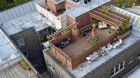 building  roof deck