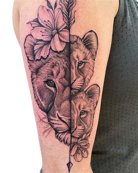 discover  lioness  cubs tattoo super hot esthdonghoadian