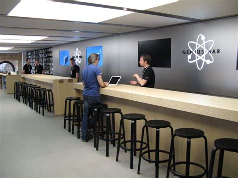 npd apple customers love  genius bar   service   techcrunch