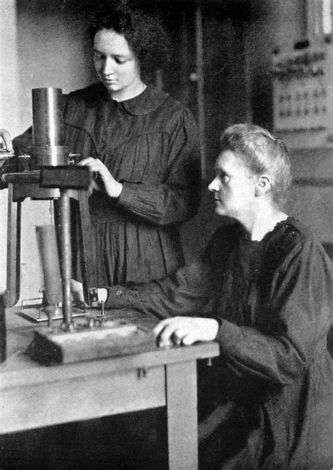 Las Otras Curie Las Apasionantes Vidas De Las Hijas De Marie Curie