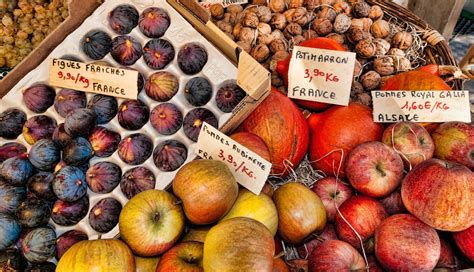 fruit france market  photo  pixabay