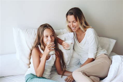 bere latte potrebbe aiutare a prevenire la menopausa precoce periodofertile it