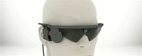 worlds  bionic eye implant   patient  macular degeneration