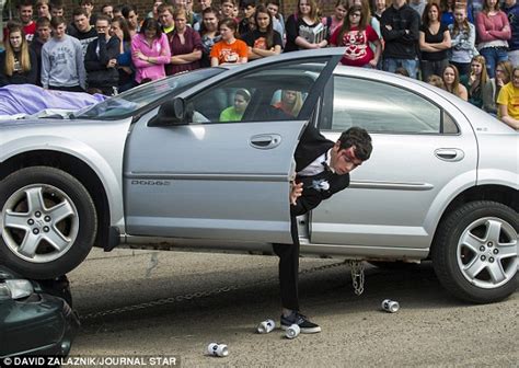 Teens Across America Get Simulation Of Prom Car Drunk Driving Crash