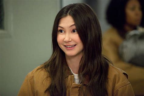 orange is the new black s kimiko glenn on hippie brook soso and chapel sex with natasha lyonne