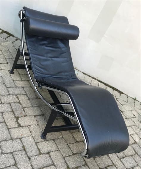 Le Corbusier Lc4 Black Leather Chaise Lounge Chair Late