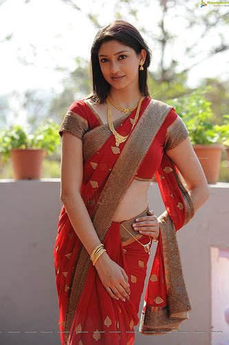 Actress Tanvi Vyas Hot Saree Side View Navel Photos