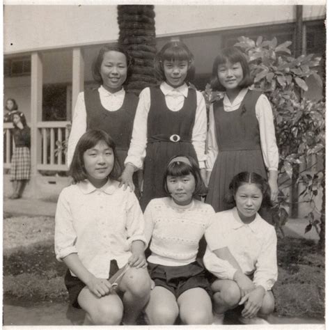 昭和20年代頃～昭和30年代前半頃 女学校 女学生の生写真 合計10枚 ブルマーセーラー服私服清楚美人 美少女戦後復興期の落札情報