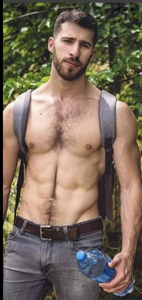 Pin By Ginoandsally On Dudes 8 29 19 Hairy Chested Men Men Sexy Men