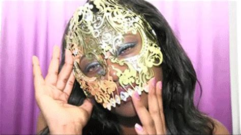 ebony goddess maxxyne payne mask fetish